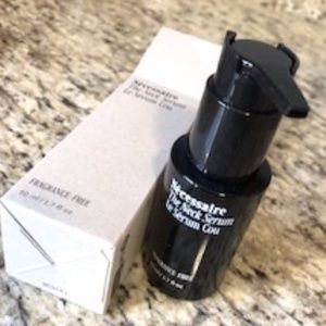 Necessaire The Neck Serum *NEW*